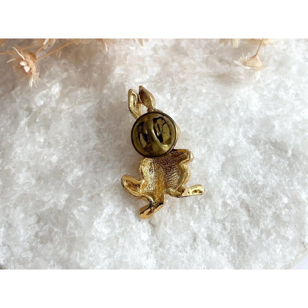 Little Bunny Rabbit | Hare Figural Green Vintage Jewelry Brooch | Lapel Pin - Picture 9 of 10